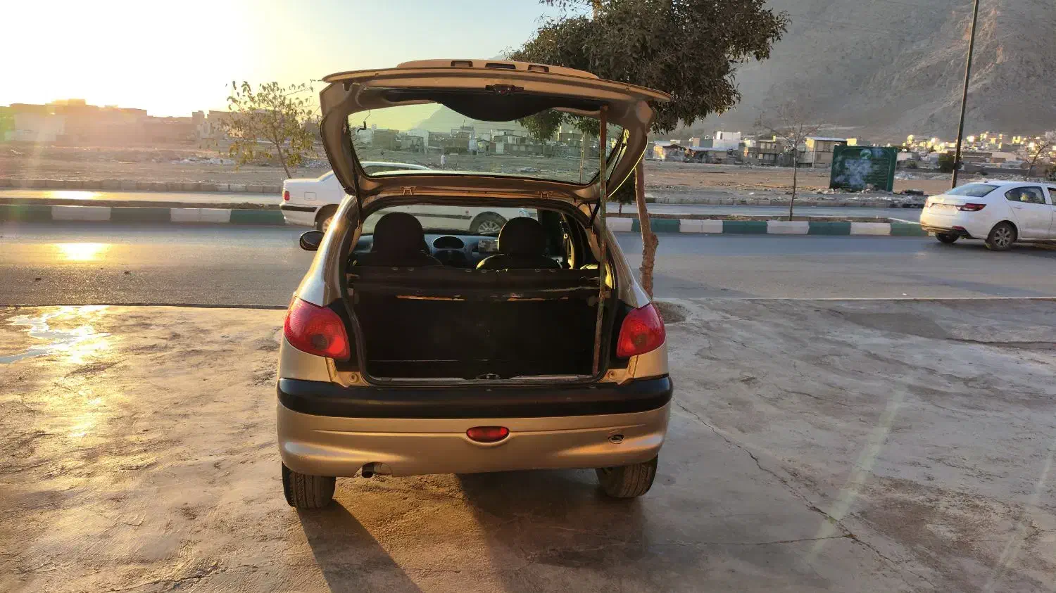 ۲۰۶تیپ ۲مدل ۸۳|خودرو سواری و وانت|کرمانشاه, |دیوار