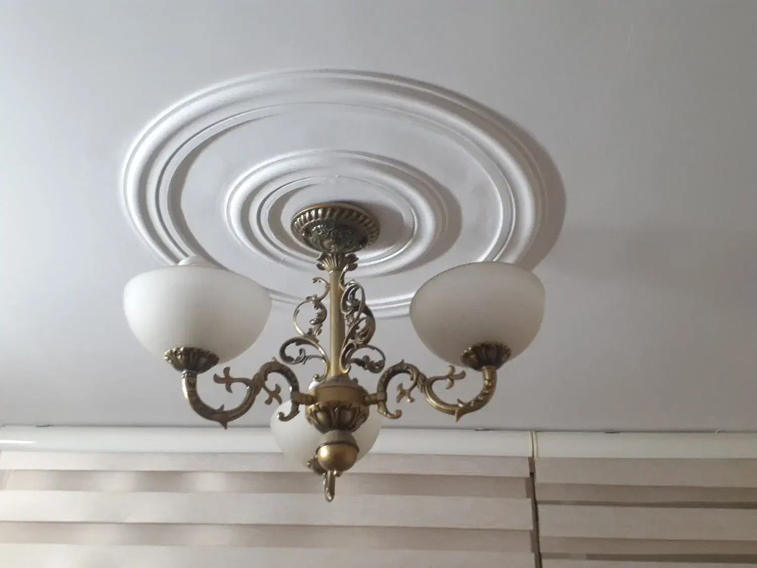 یک جفت لوستر ۳ شاخه تمام برنجی برنزی اصل و سنگین|لوستر و چراغ آویز|تهران, پونک|دیوار