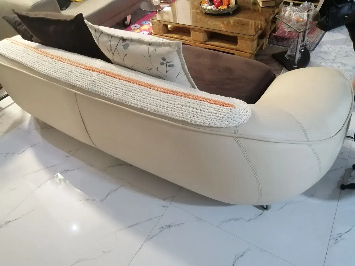 کاناپه دو نفره|مبلمان خانگی و میز عسلی|تهران, گلستان (شهرک راه آهن)|دیوار