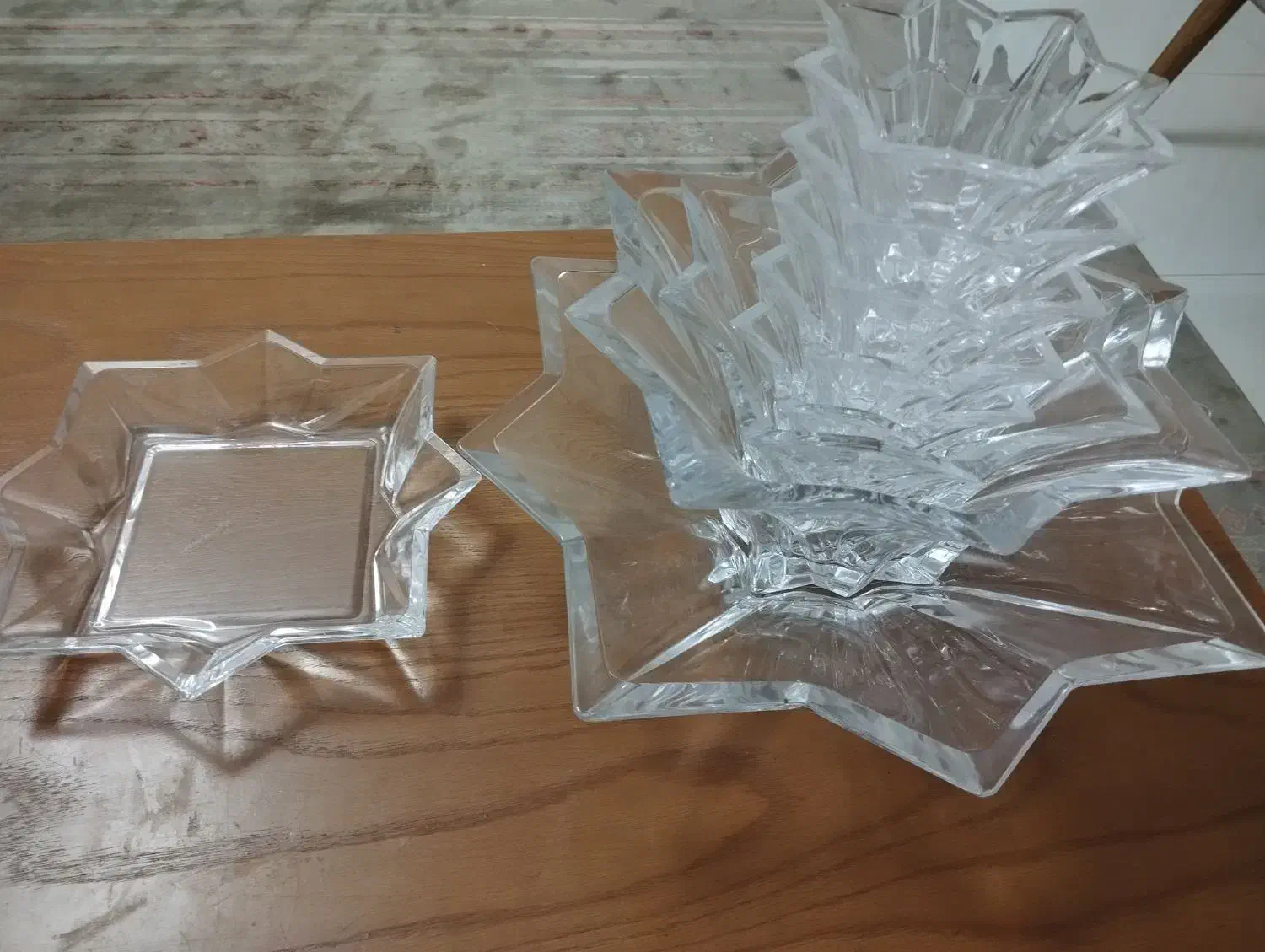 ظروف کریستال پذیرایی|ظروف سرو و پذیرایی|ساری, |دیوار