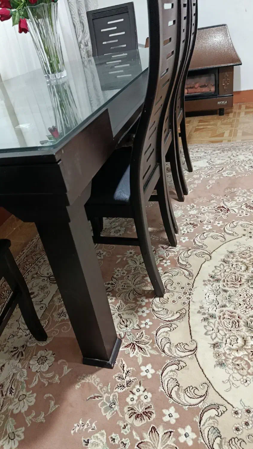 صندلی و میز ناهار خوری چوبی بدون لقی|میز و صندلی غذاخوری|رشت, دیانتی|دیوار