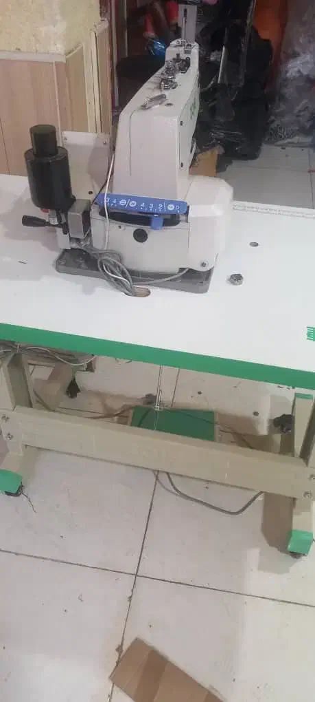 دگمه زن صنعتی|چرخ خیاطی و ریسندگی|اردبیل, |دیوار