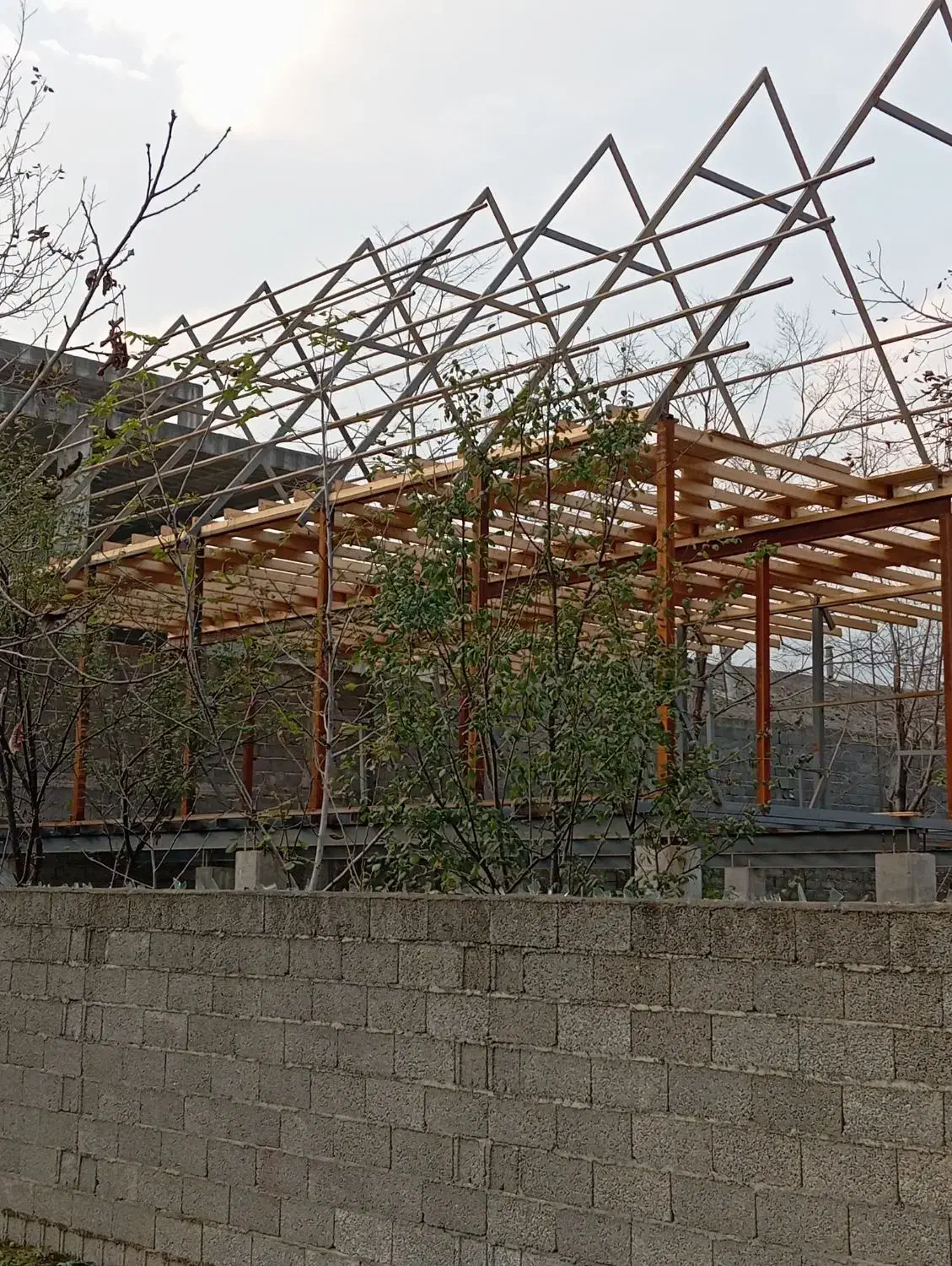 کلبه سوئیسی وسوئدی واسکاتلندی|خدمات پیشه و مهارت|فومن, |دیوار