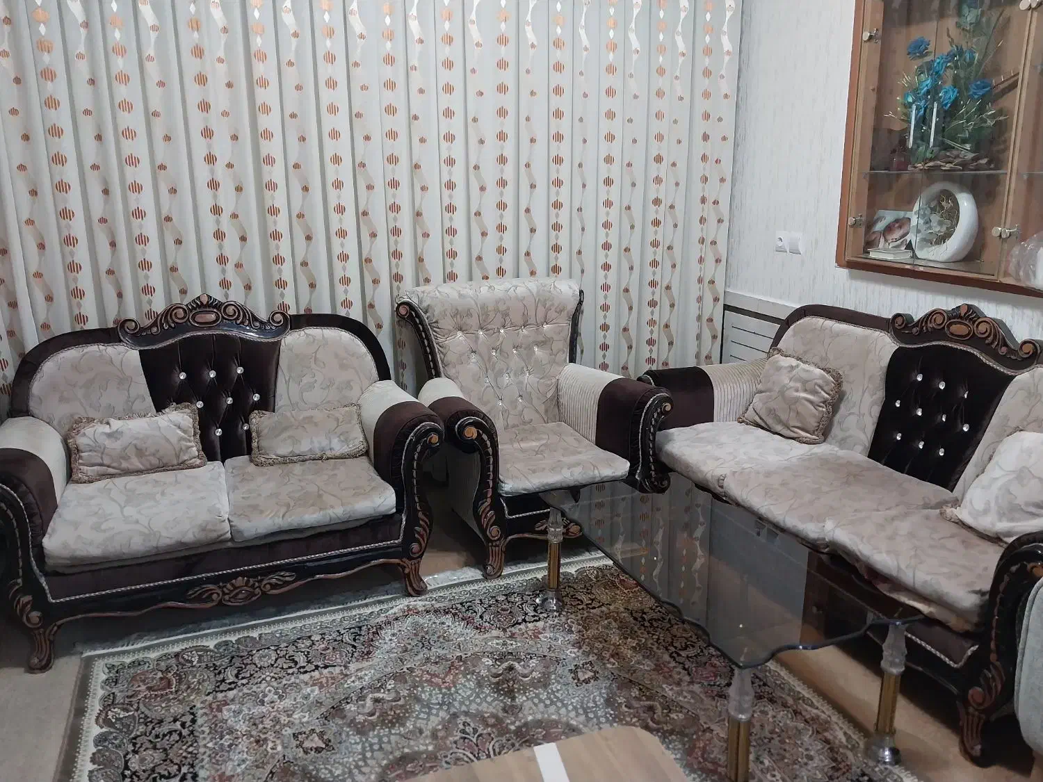 مبل|مبلمان خانگی و میز عسلی|زیباشهر, |دیوار