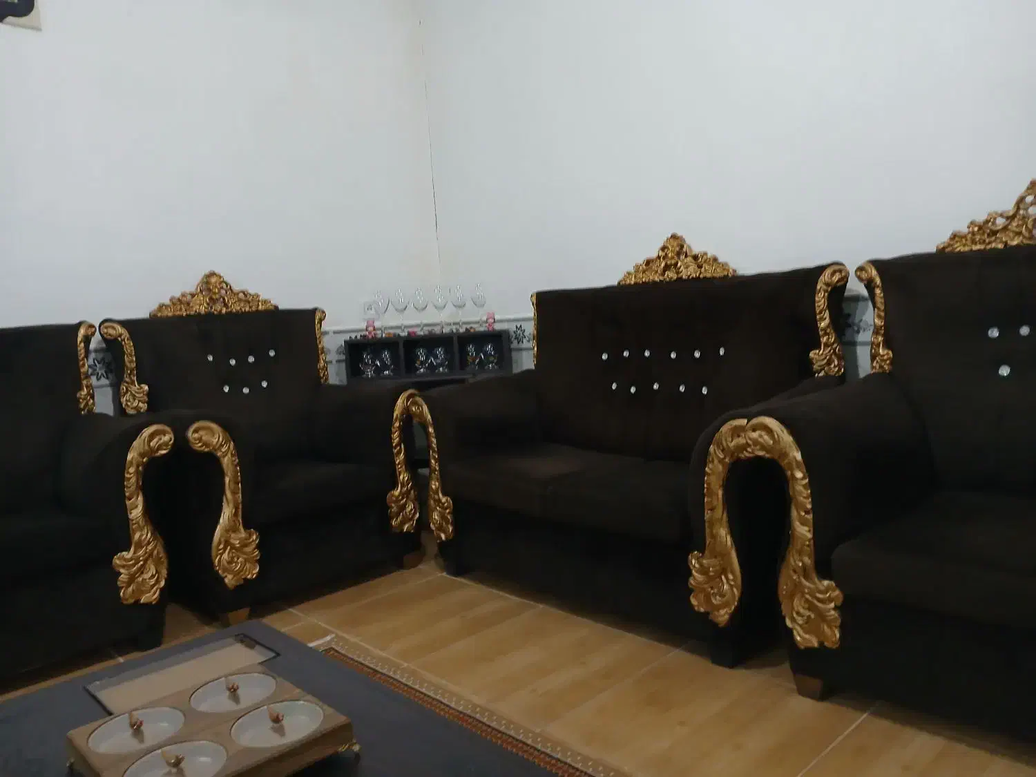 مبل قهوه ای|مبلمان خانگی و میز عسلی|کوهدشت, |دیوار