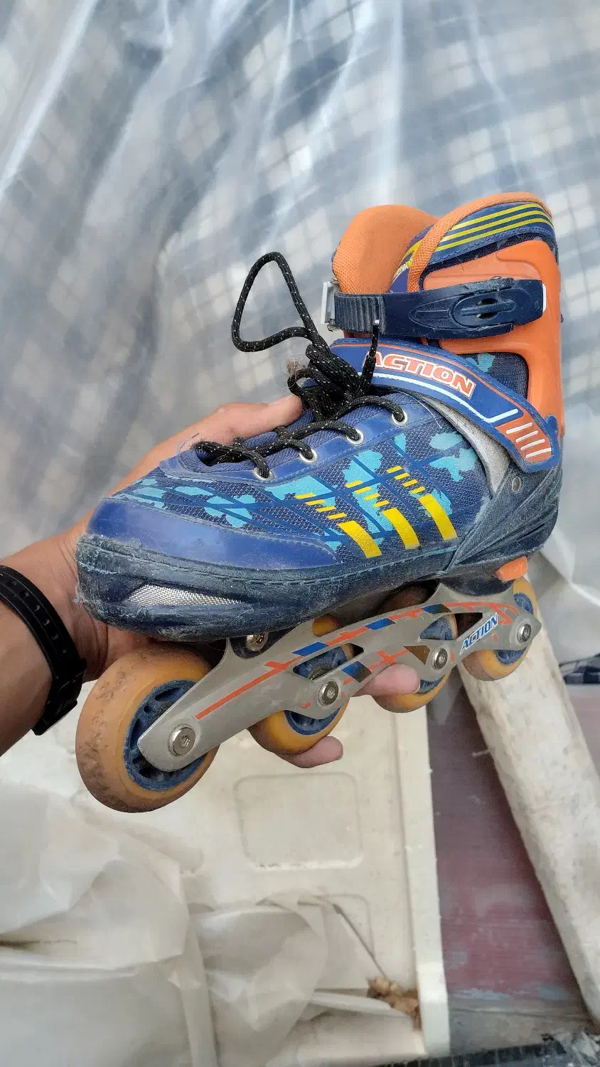 اسکیت خطی برند Action، فروش فوری|دوچرخه، اسکیت، اسکوتر|مشهد, شهرک لشکر (شهرک غرب)|دیوار