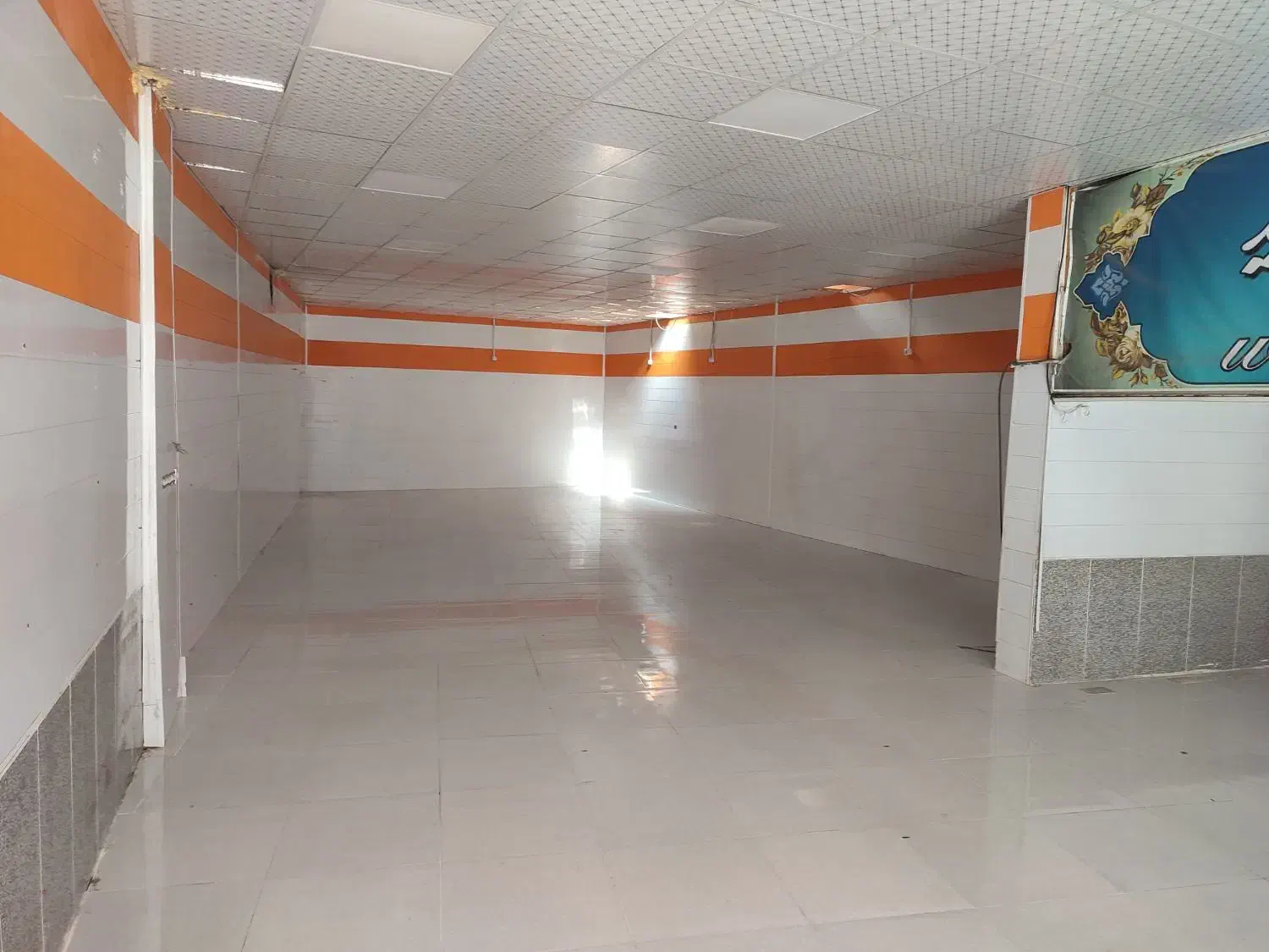 رهن و اجاره ملک تجاری|اجارهٔ مغازه و غرفه|جهرم, |دیوار