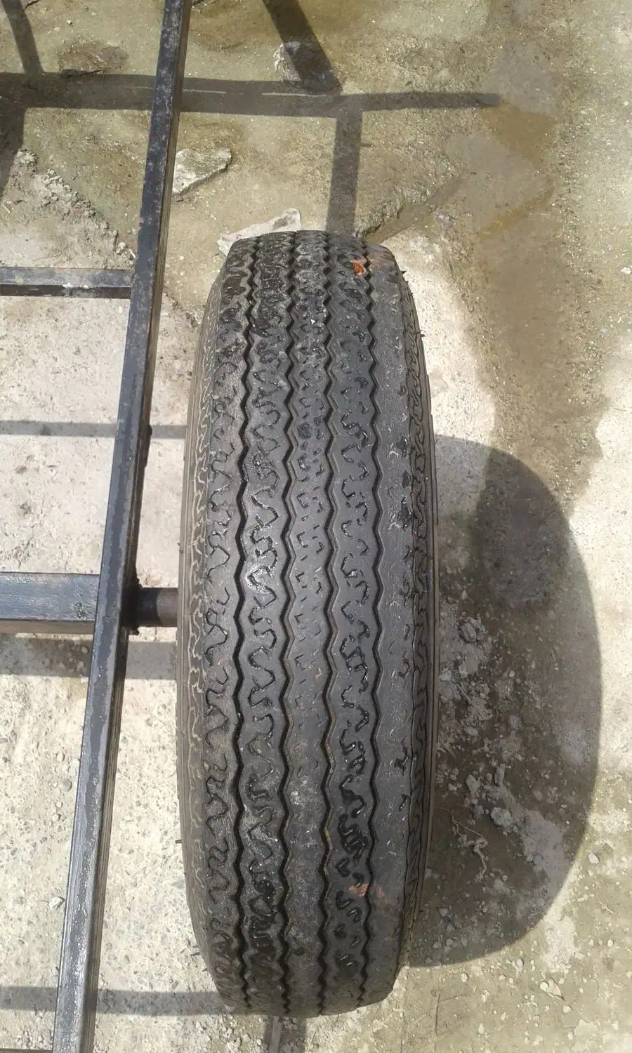 یدک کش یا گاری|ابزارآلات|رشت, جانبازان|دیوار