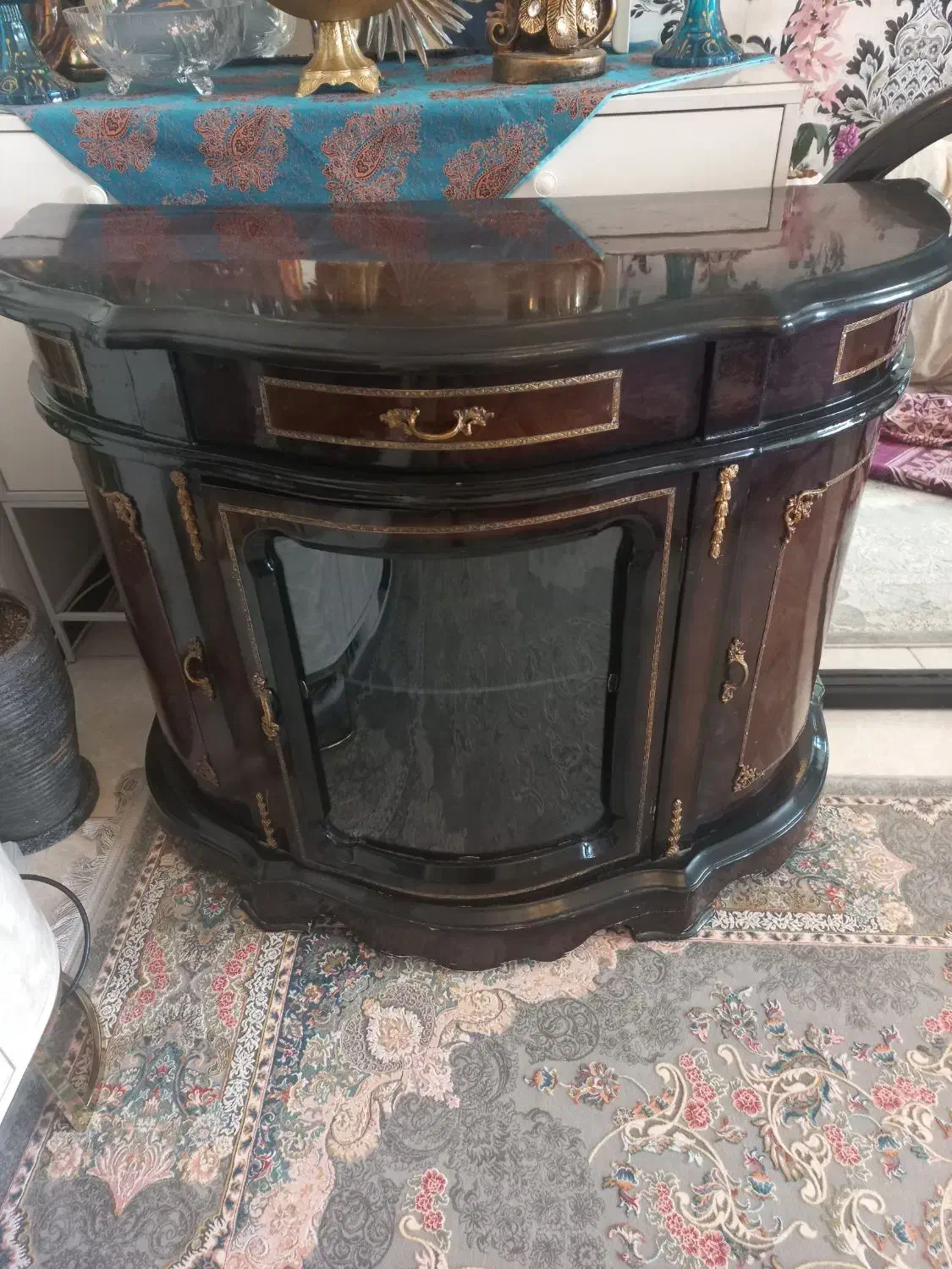 فروش کنسول با آینه|بوفه، ویترین، کنسول|پردیس, فاز ۳|دیوار