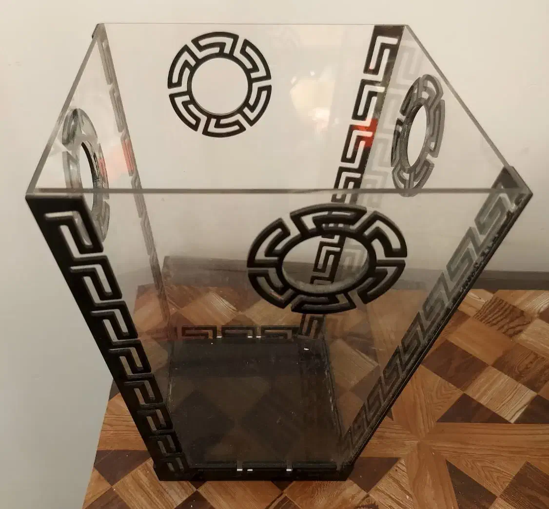 جای دستمال کاغذی و سطل آشغال کاملا نو|صنایع دستی و سایر لوازم تزئینی|رشت, کوی جام جم|دیوار