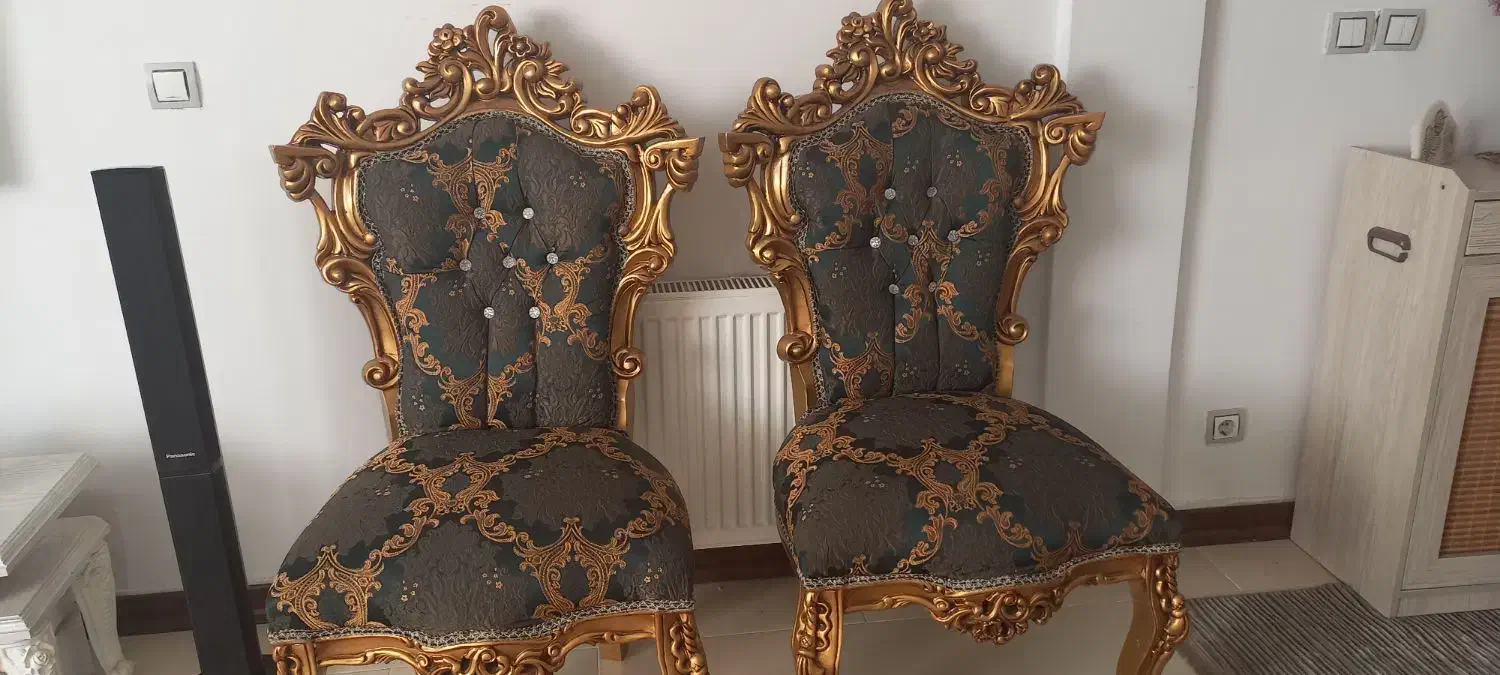 مبل سلطنتی تمیز و سالم|مبلمان خانگی و میز عسلی|صدرا-فارس, فاز ۱|دیوار