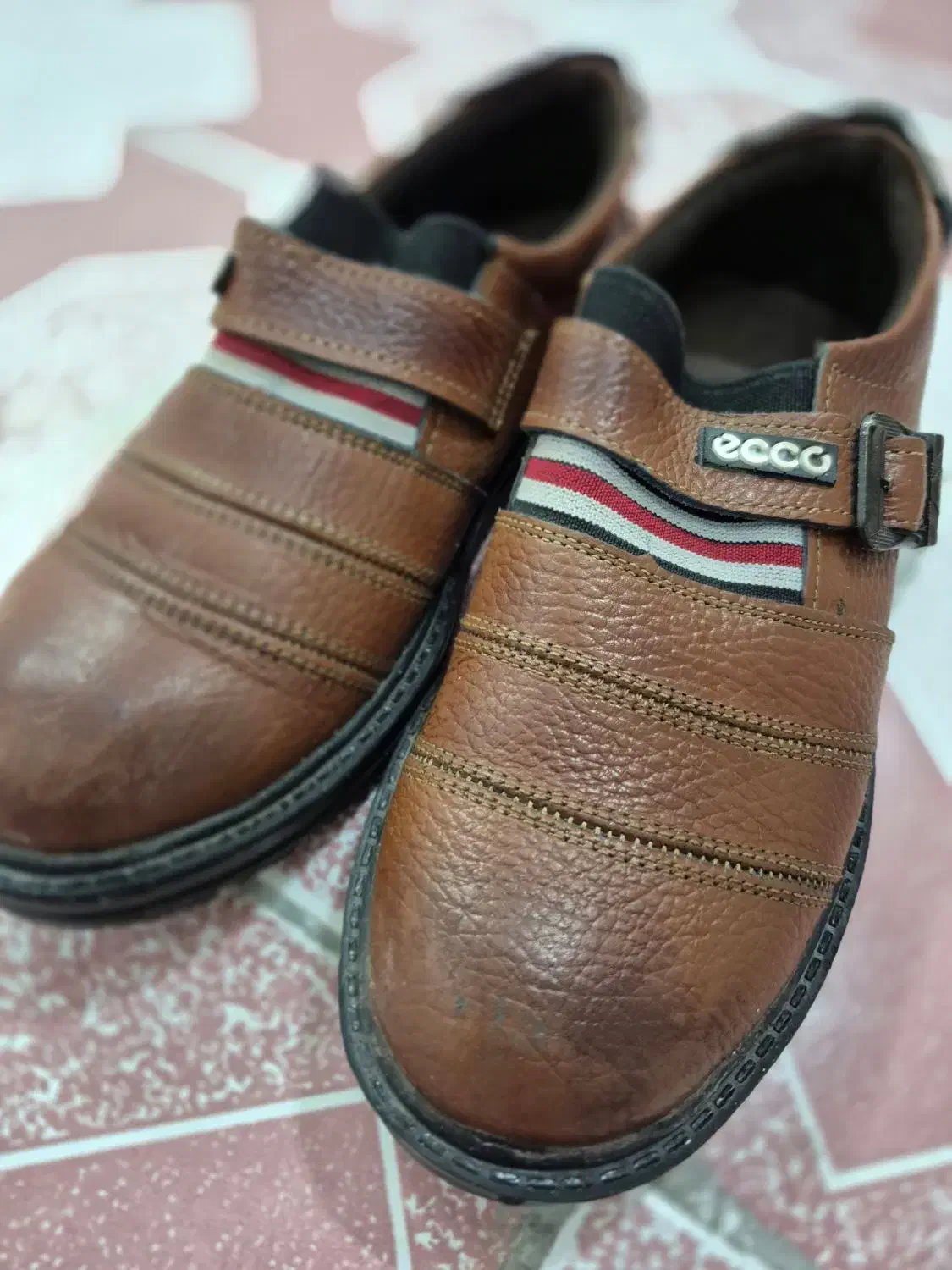 کفش|کیف، کفش، کمربند|دزفول, |دیوار