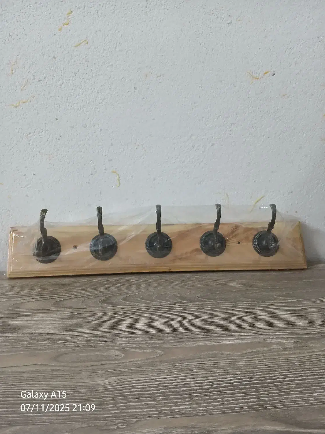 چوب لباسی  قلاب آویز فلزی|بندرخت و رخت‌آویز|یزد, |دیوار