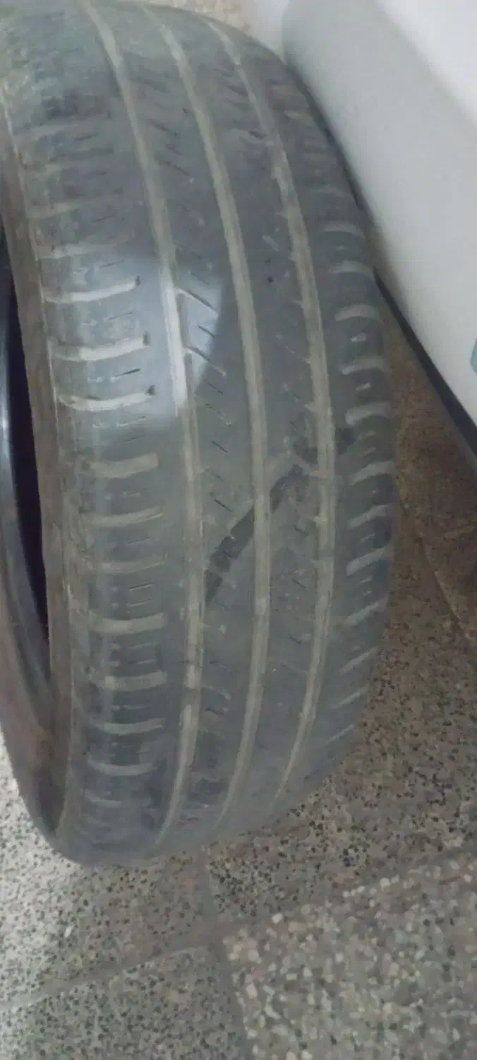 لاستیک ماشین|قطعات یدکی و لوازم جانبی|مشهد, رده|دیوار