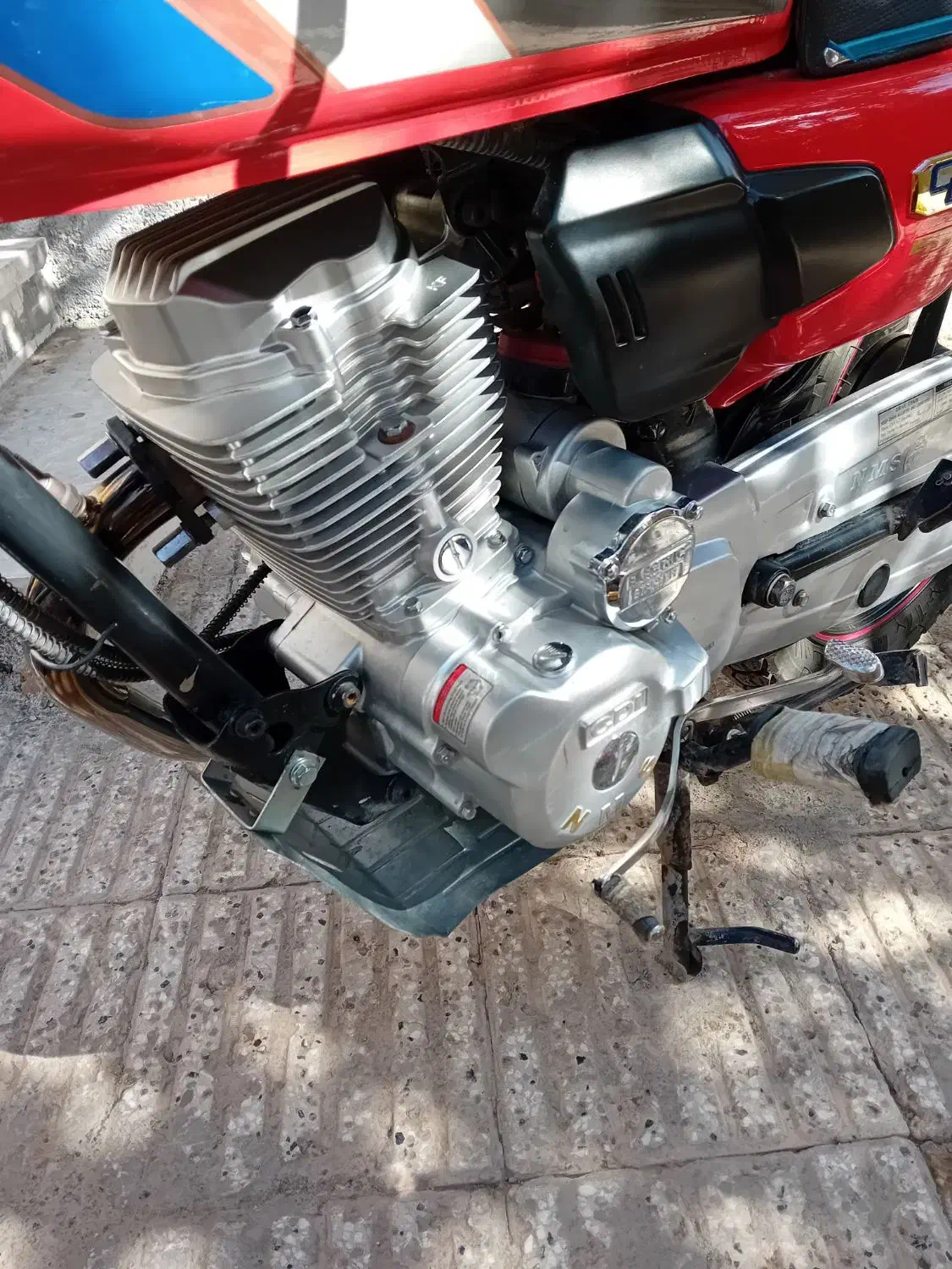 متور سالم وسرحال مدارک کامل|موتورسیکلت|سبزوار, طبرسی (جعفرآباد)|دیوار