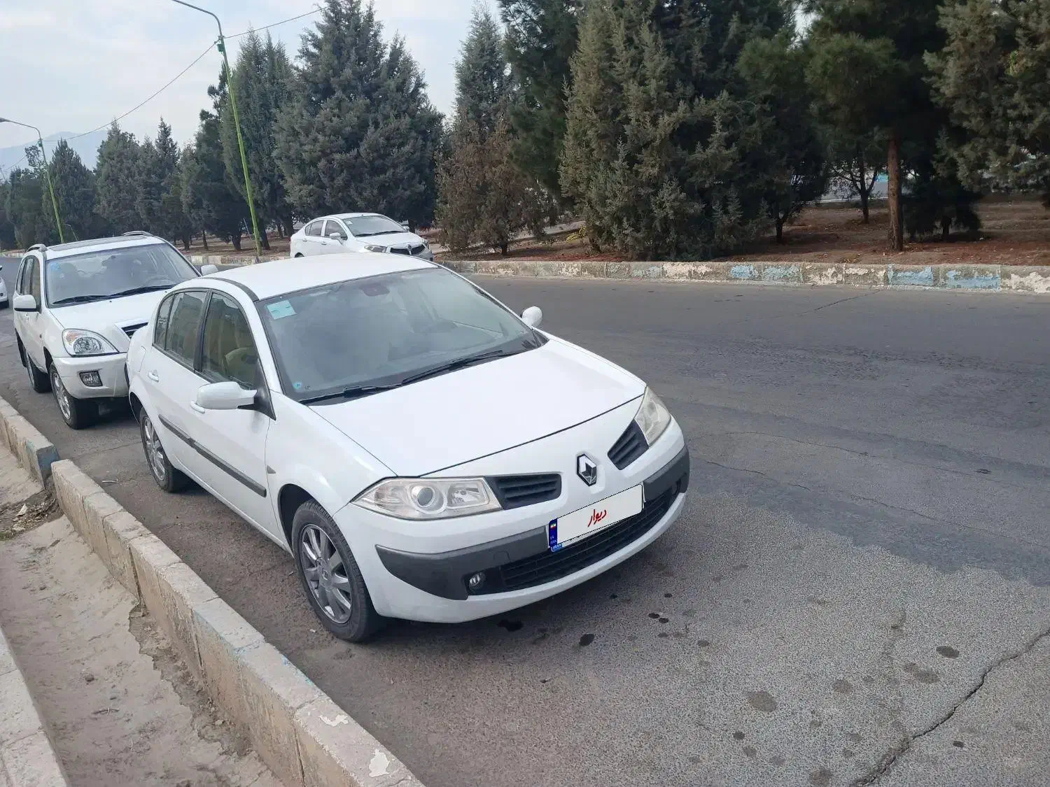درود فروش فوری مگان ۲۰۰۰ در حد استسنای|خودرو سواری و وانت|فولادشهر, فولادشهر|دیوار
