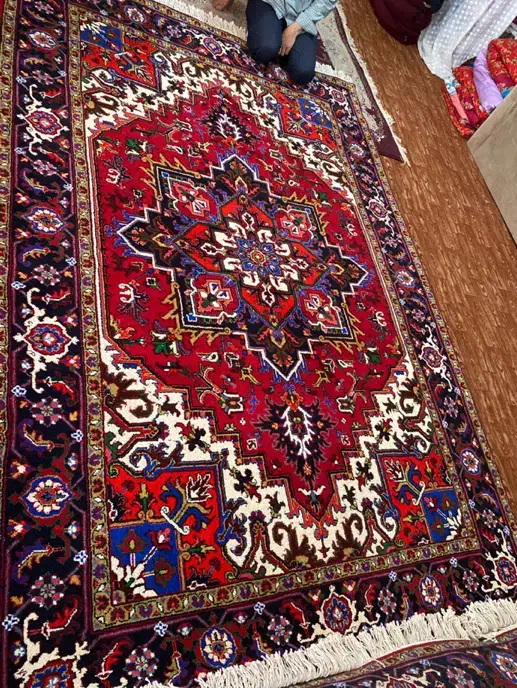 دستباف هریس تاجری بسیار خوش نقش|فرش|اردبیل, |دیوار