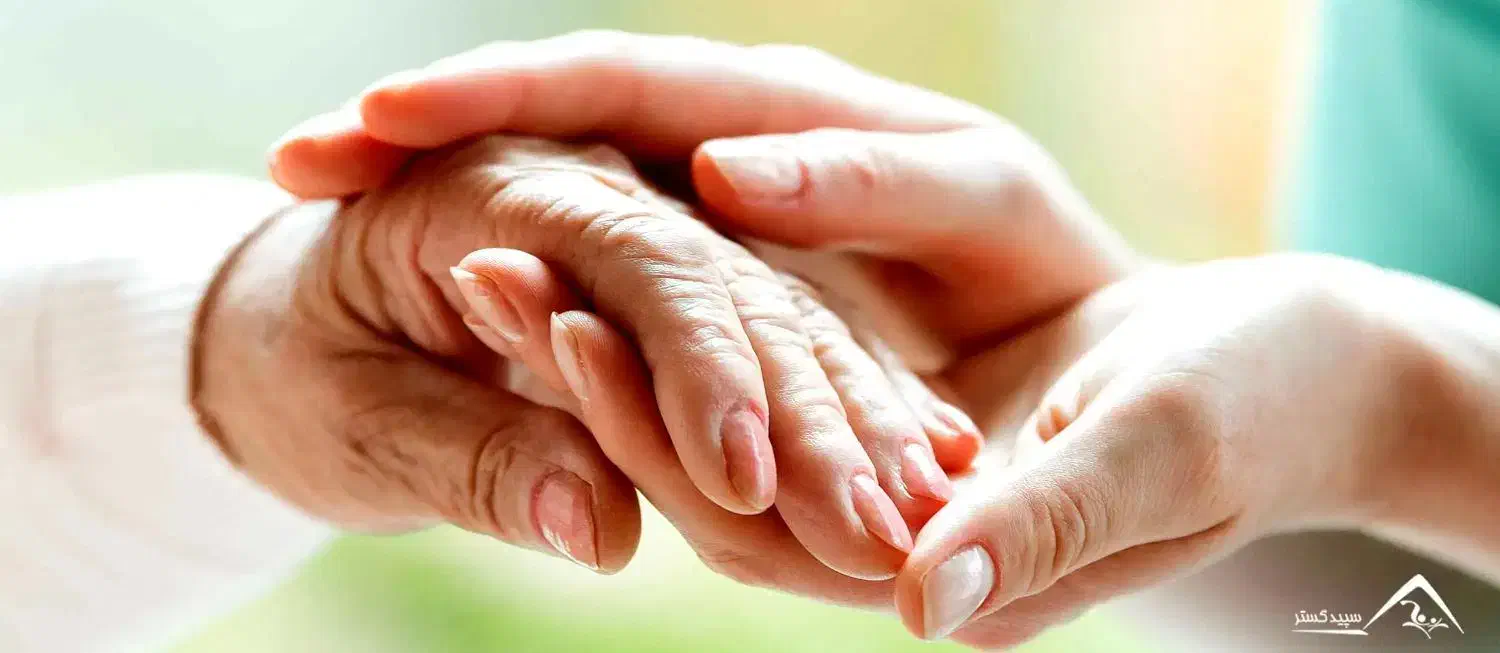 پرستار شبانه‌روزی برای سالمند زن|استخدام درمانی، زیبایی، بهداشتی|بیرجند, |دیوار