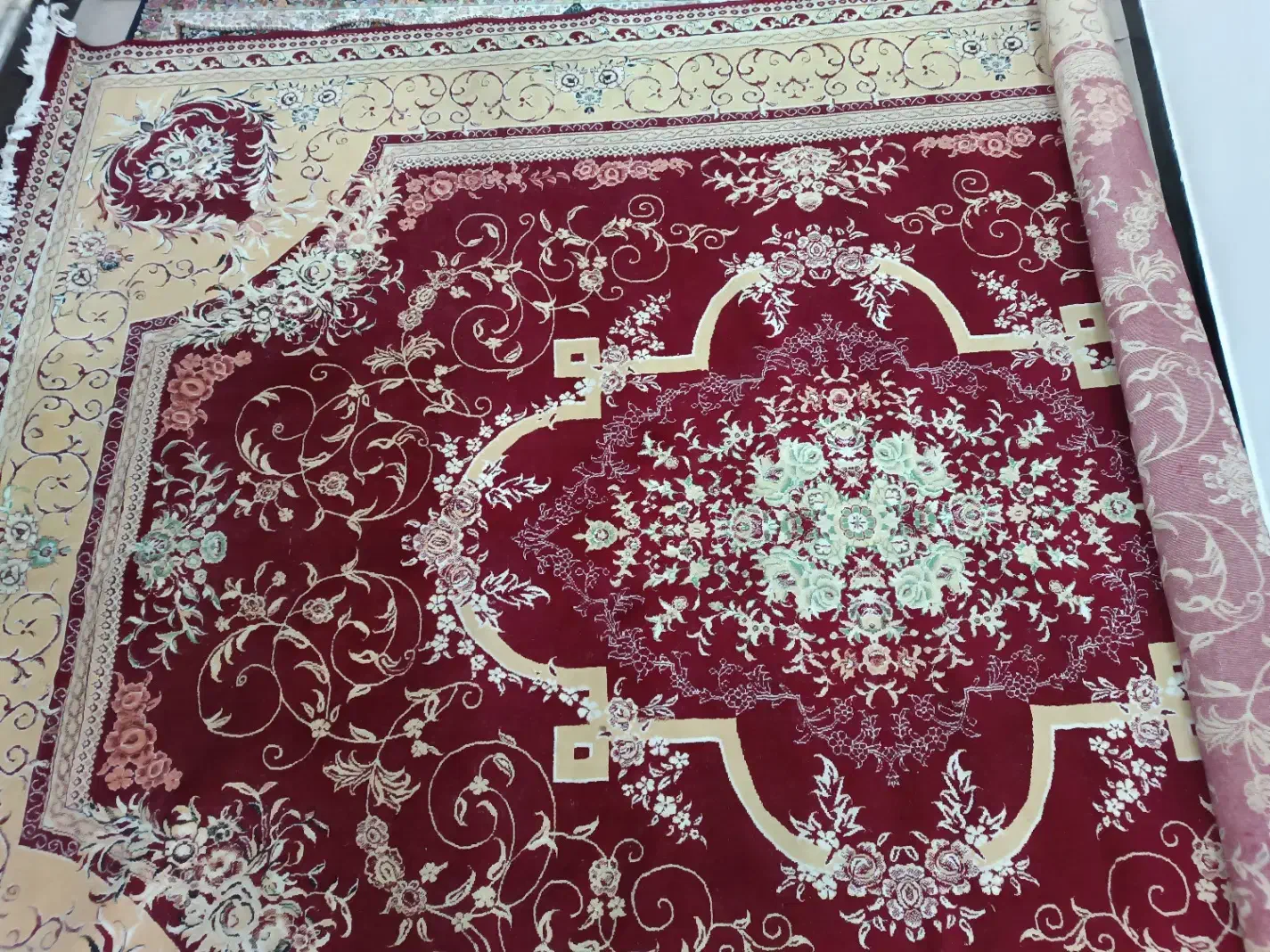 دو عدد فرش ۱۲متری ۵۰۰شانه هم شکل|فرش|اهواز, کمپلو شمالی|دیوار