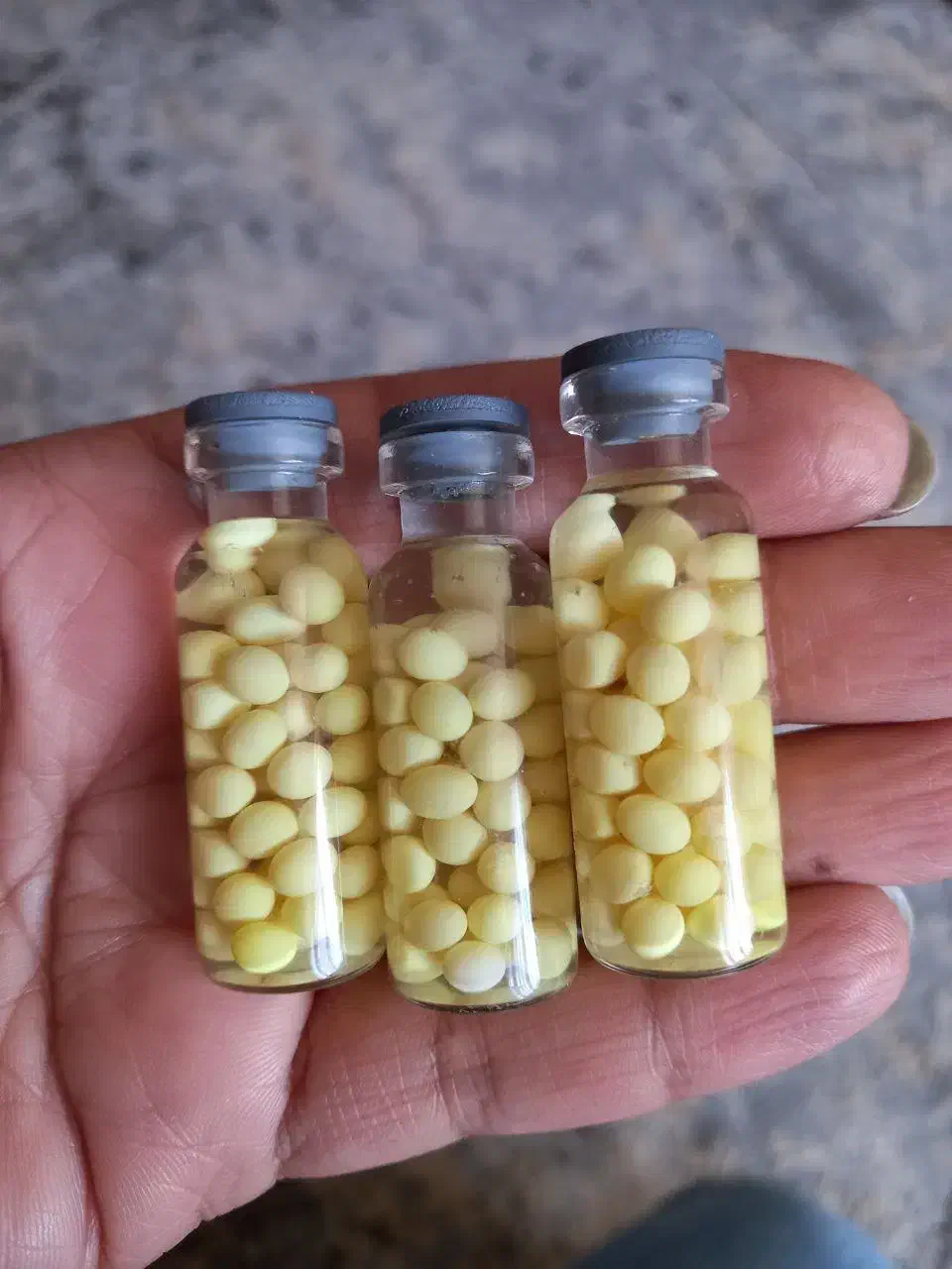 فروش خاویار حلزون برای مصارف بهداشتی و ارایشی|آرایشی، بهداشتی، درمانی|بروجرد, |دیوار