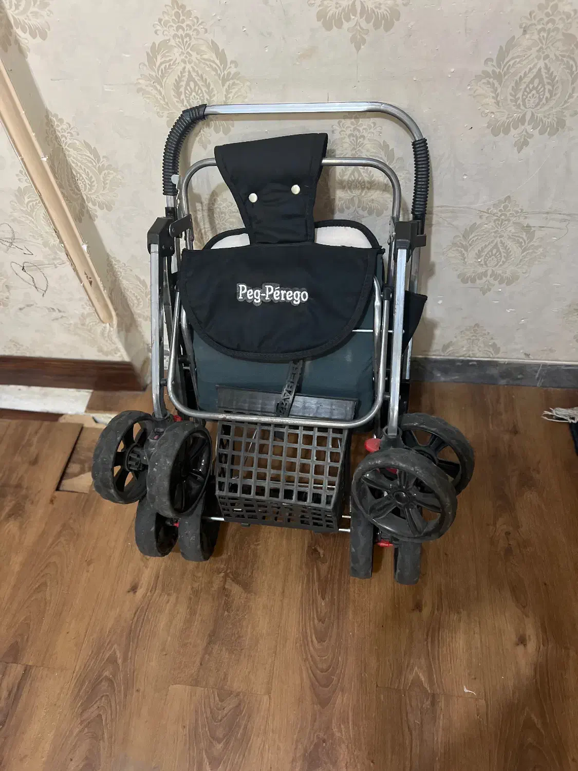 کریر|کالسکه و لوازم جانبی|ملارد, |دیوار