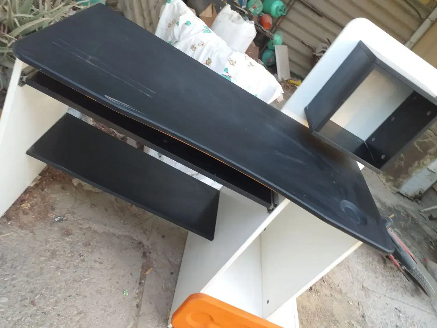 میز کامپیوتر در حد نو|میز تحریر و کامپیوتر|بندرعباس, |دیوار