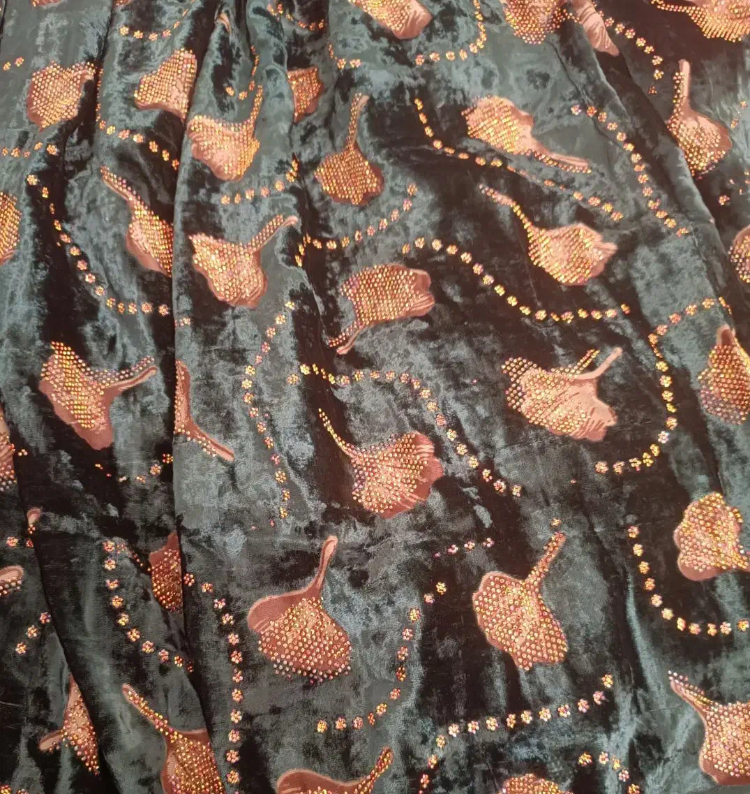 لباس مخمل ابریشمی|لباس|یاسوج, |دیوار