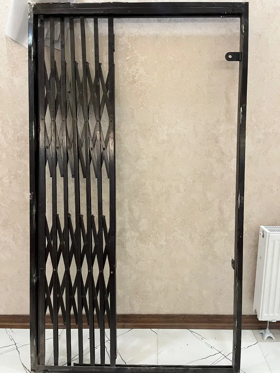 حفاظ درب آکاردئونی|مصالح و تجهیزات ساختمان|کرج, ساسانی (قلمستان)|دیوار