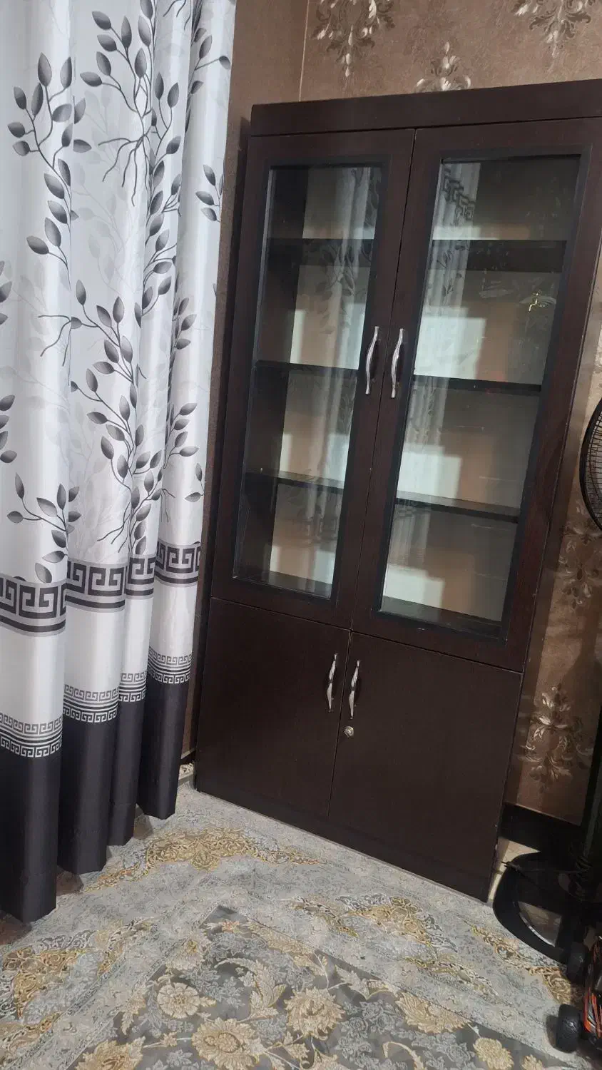 کتابخانه|کتابخانه، شلف، قفسههای دیواری|شهریار, شهرک وائین|دیوار