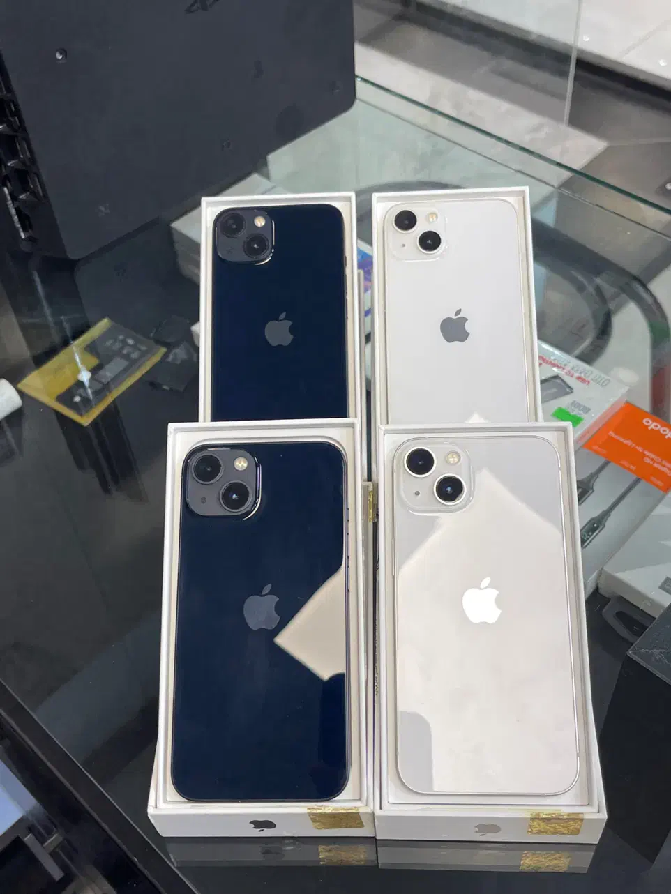 گوشی اپل iphone 13 با حافظه ۱۲۸ گیگ|موبایل|کرج, مهرویلا جنوبی|دیوار