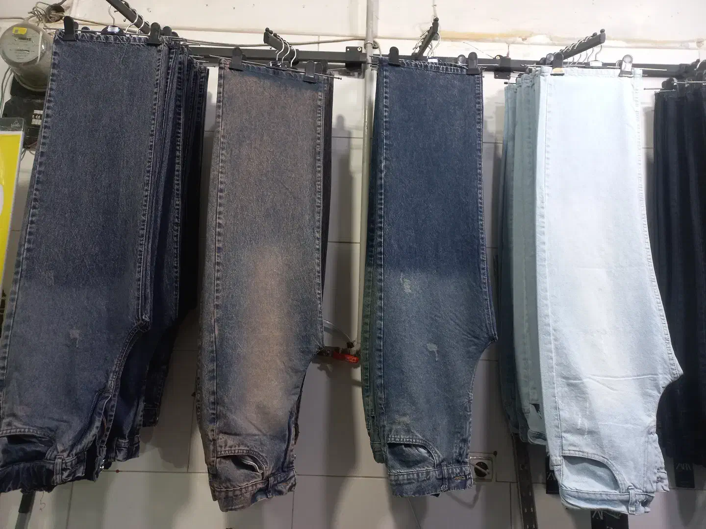 شلوار جین دختر شهر|لباس|نسیم‌شهر, |دیوار