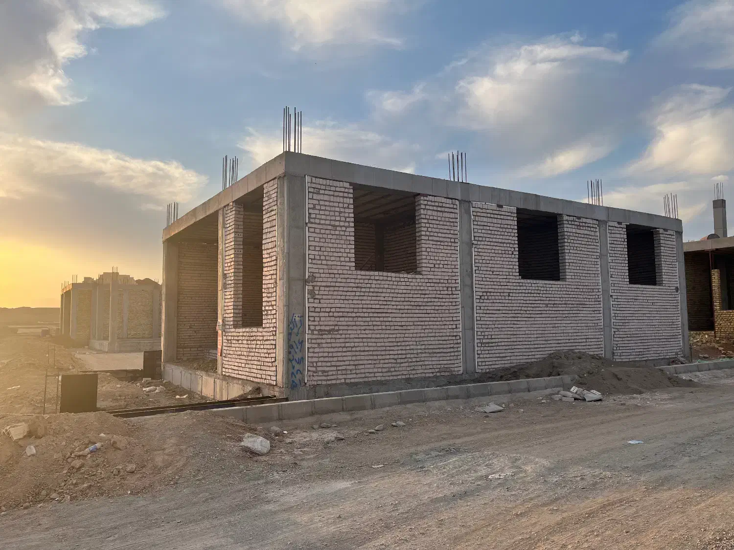 مسکن ملی نیمه ساز میبد|فروش خانه و ویلا|میبد, |دیوار