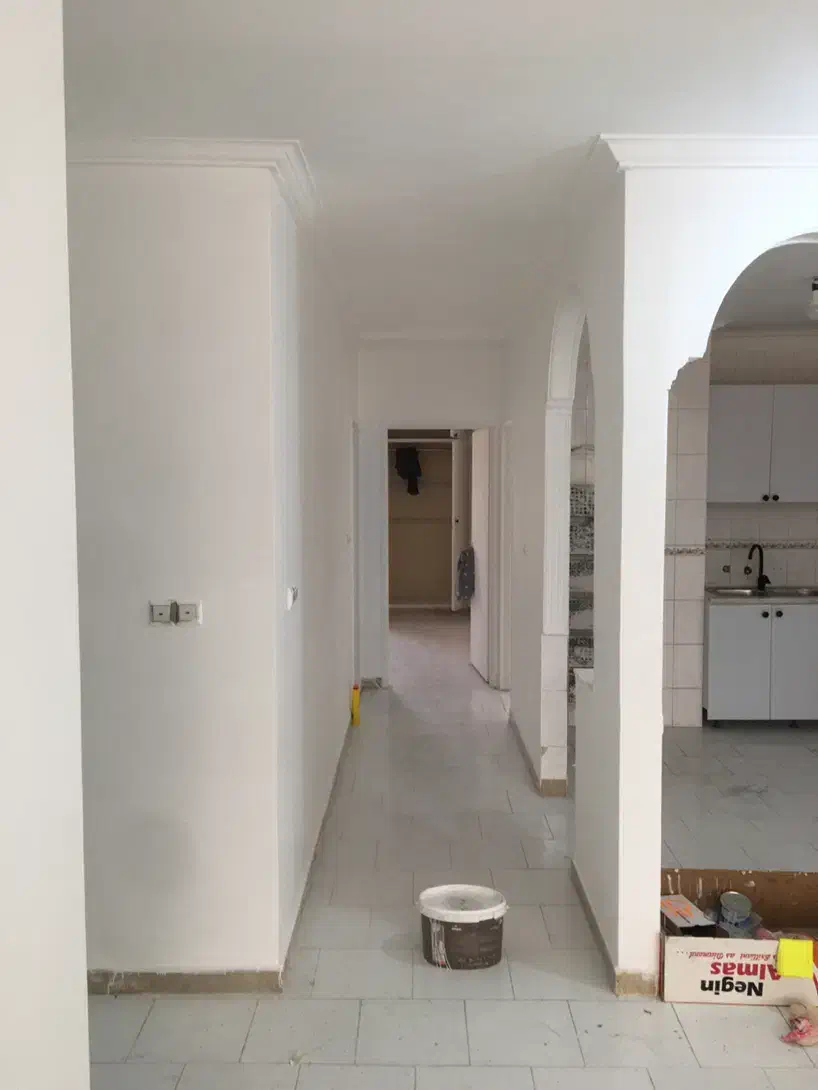 استخدام شاگرد مبتدی و نیمه ماهرنقاشی ساختمان|استخدام معماری، عمران و ساختمانی|قشم, |دیوار