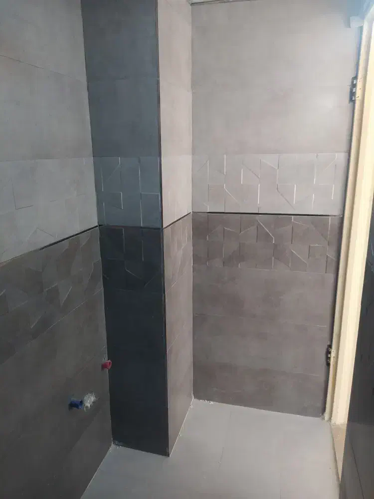 کاشی کار سرامیک کاشیکار گچ لکه گیری بندکشی تخریب|خدمات پیشه و مهارت|کرج, فاز ۴ مهرشهر|دیوار