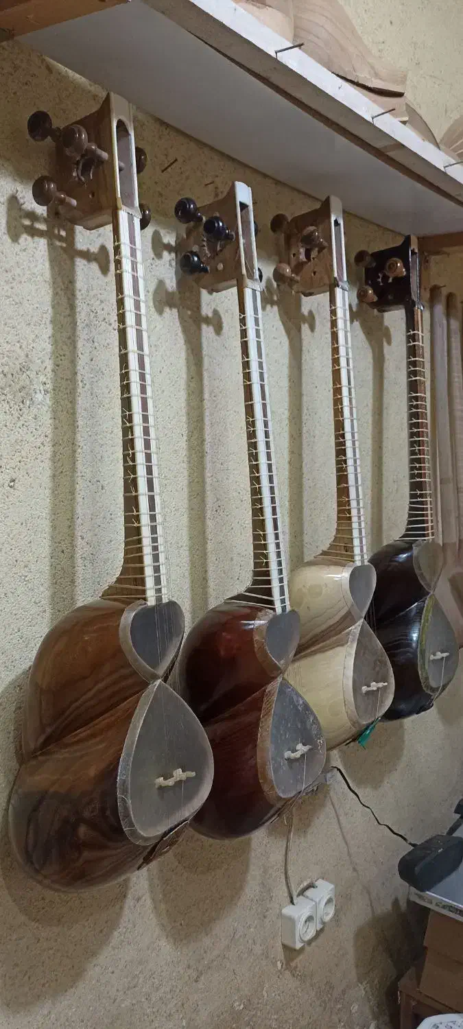 تار هنرجویی و حرفه ای|سازهای سنتی|رشت, حسین آباد|دیوار