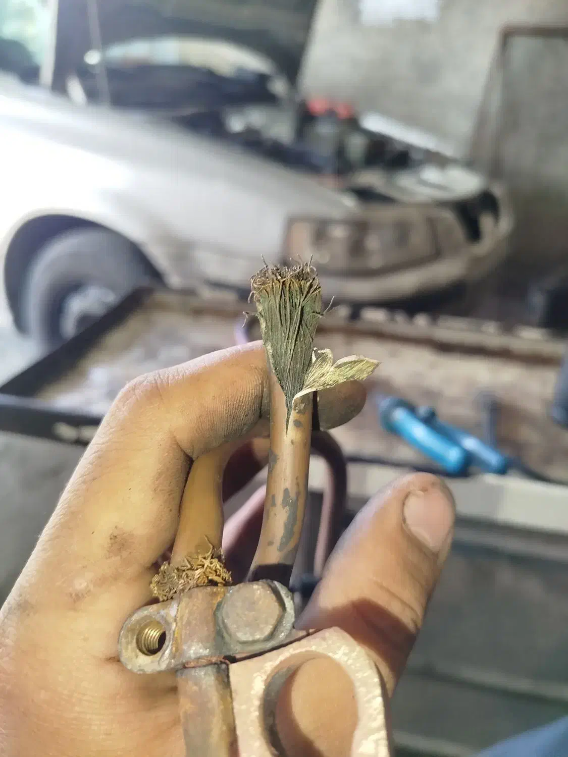 باتریساز سیار تنظیم موتور کارشناس فنی خودرو صالحی|خدمات موتور و ماشین|گرگان, |دیوار