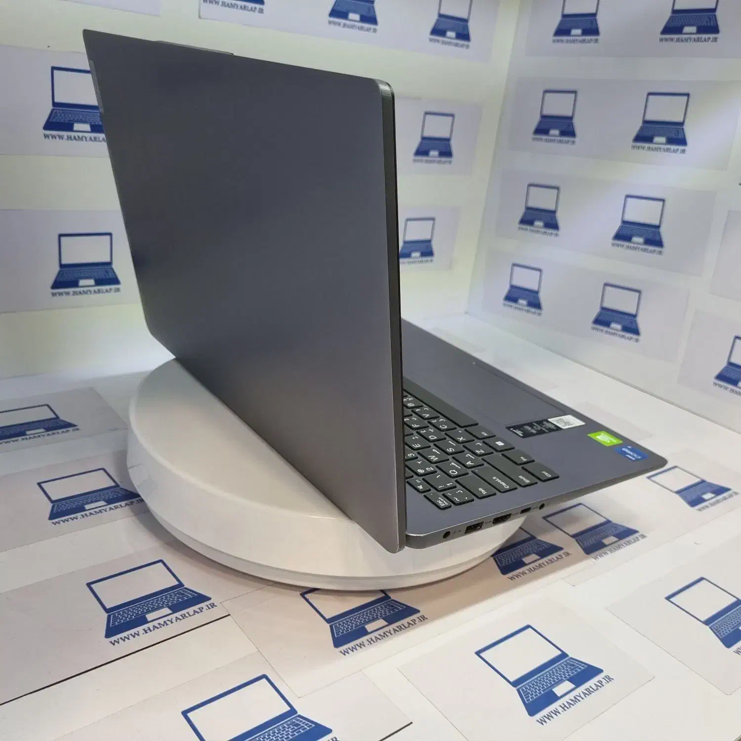 لپ تاپ کارکرده LENOVO IP3|رایانه همراه|قم, صفائیه|دیوار
