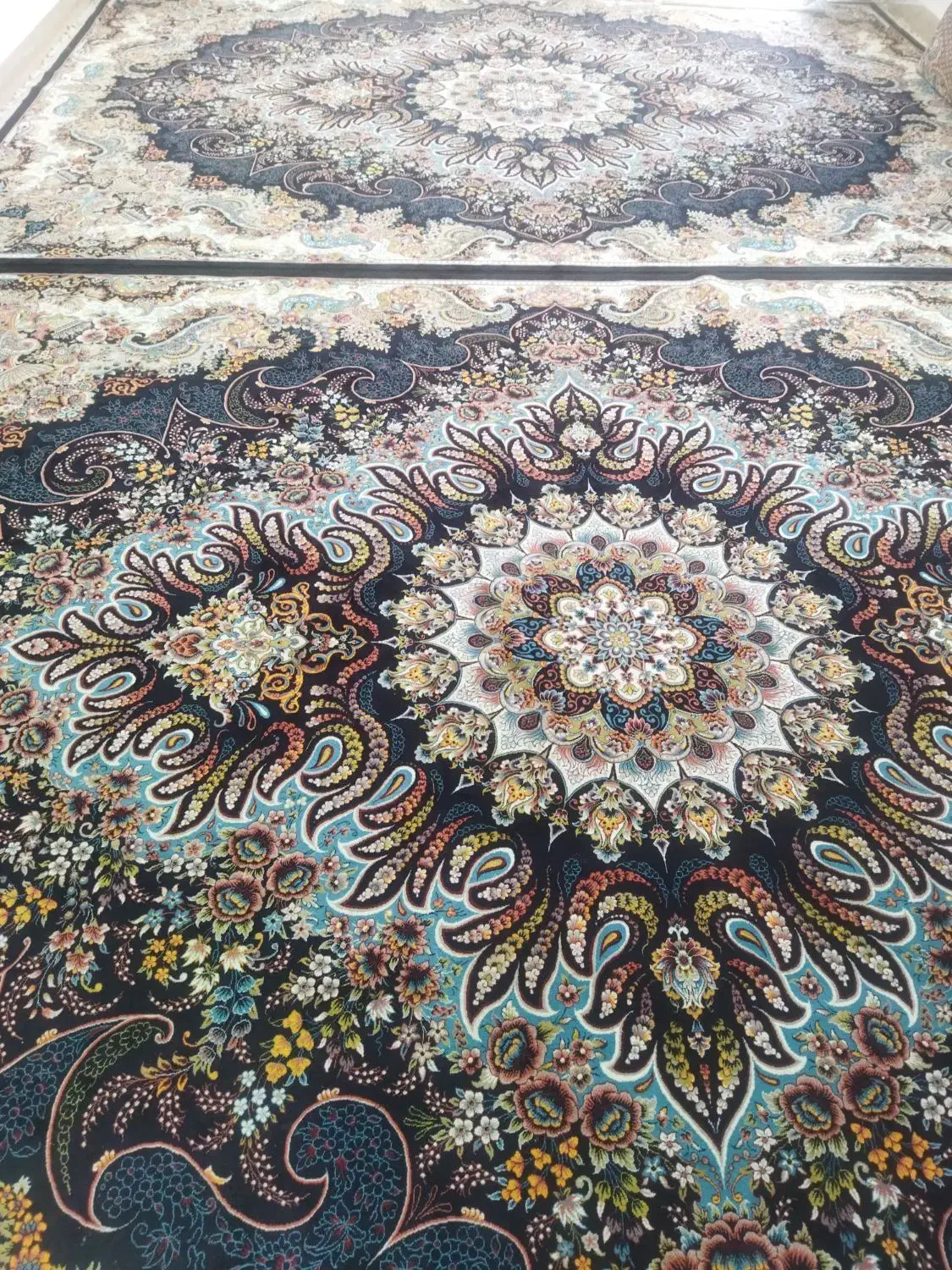 دوتخته فرش ماشینی ۷۰۰ شانه ۱۲ متری|فرش|تاکستان, |دیوار