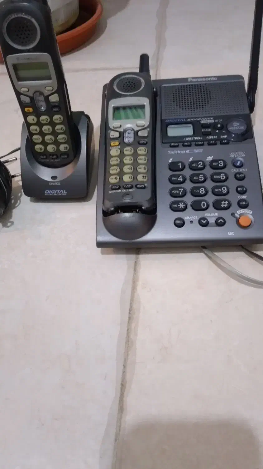 تلفن رومیزی پانا سونیک دو گوشی|تلفن رومیزی|بومهن, |دیوار