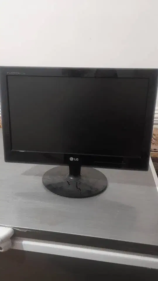 مانیتور  GL  با کیبورد|قطعات و لوازم جانبی رایانه|آبادان, |دیوار