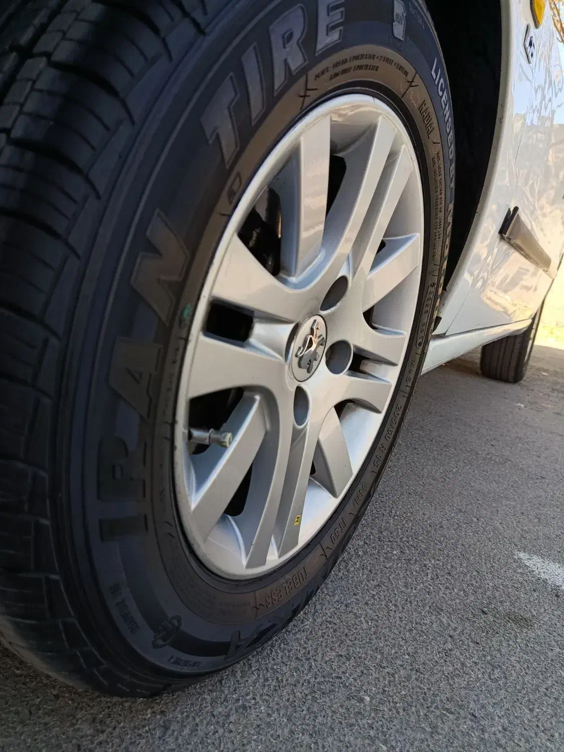 سمند ال ایکس مدل۹۳|خودرو سواری و وانت|تربتحیدریه, شهرک ولیعصر|دیوار