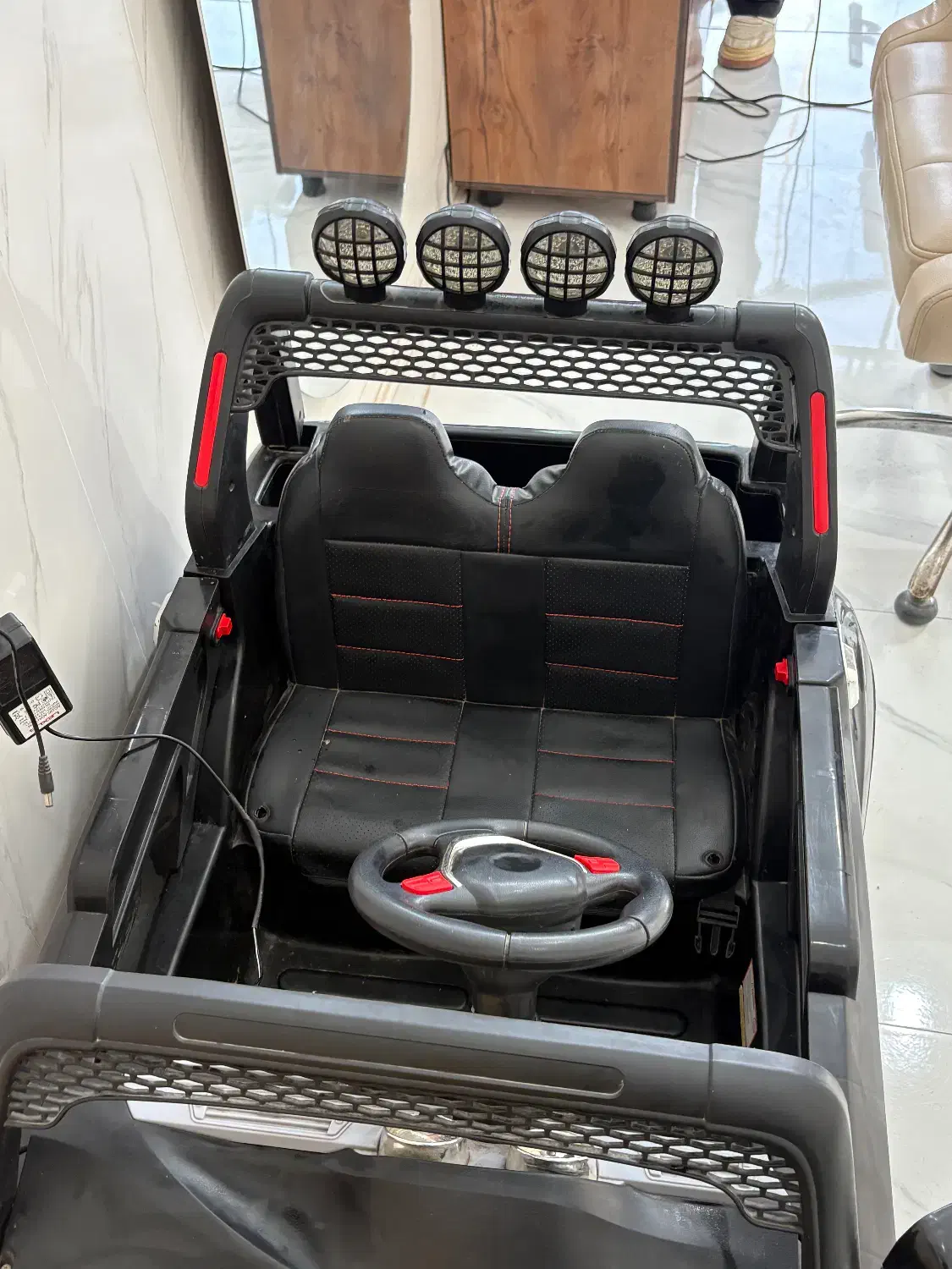 ماشین شارژی بی ام وی|اسباب‌بازی بچه|اردبیل, |دیوار