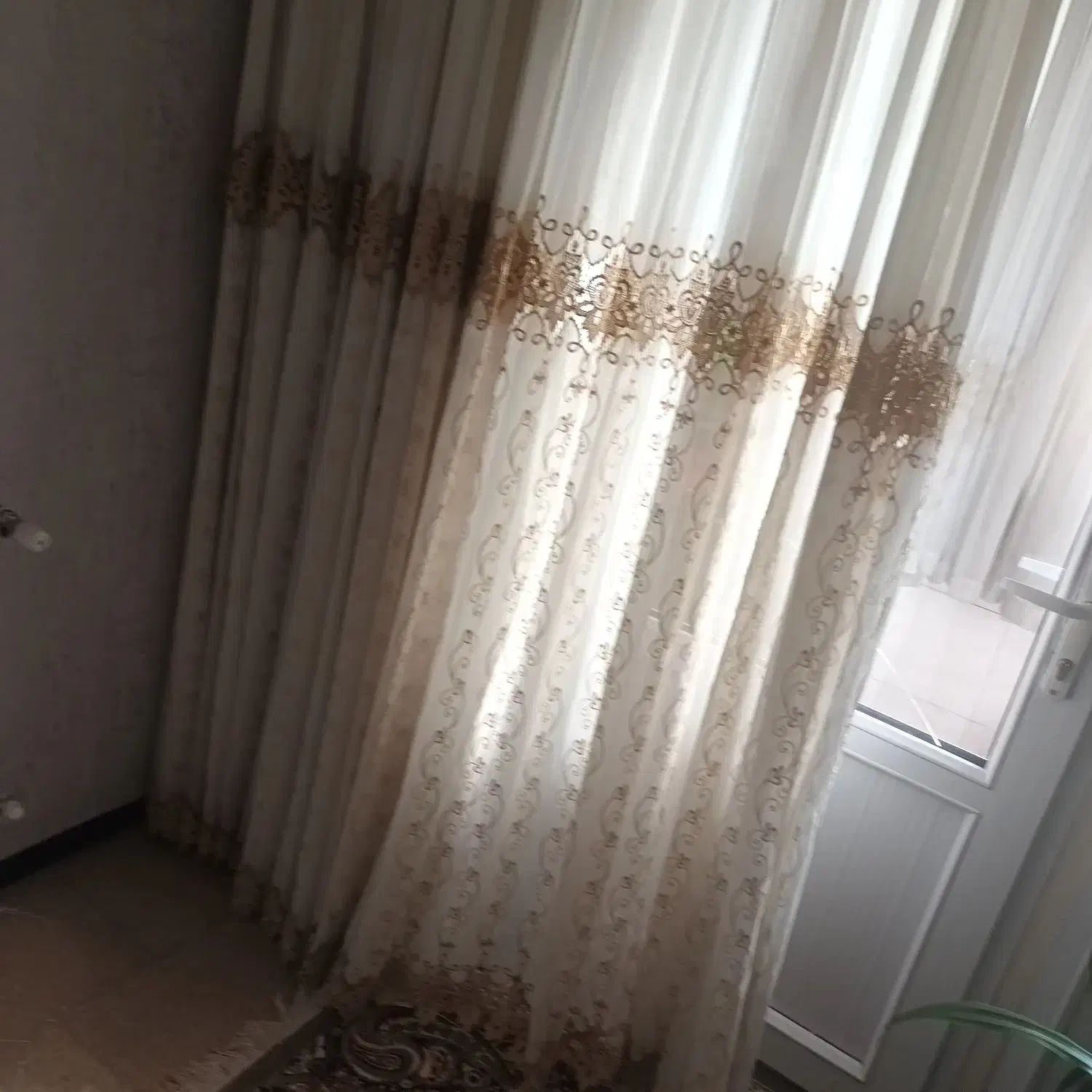 پرده|پرده، رانر، رومیزی|بروجن, |دیوار