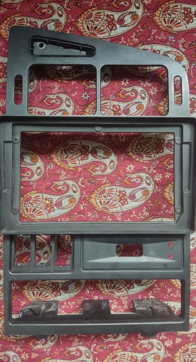 قاب مانیتور 9 اینچ پارس و ۴۰۵ داشبورد قدیم|قطعات یدکی و لوازم جانبی|کوهبنان, |دیوار