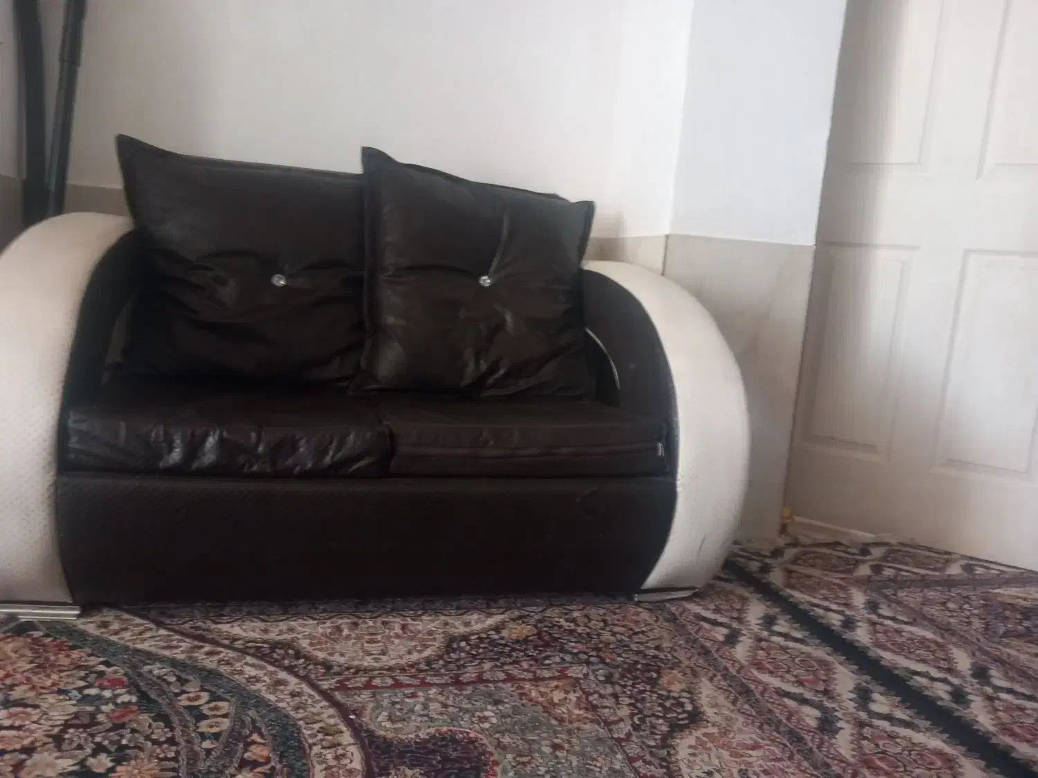 مبل ۷ نفره|مبلمان خانگی و میز عسلی|اصفهان, ملک‌شهر|دیوار