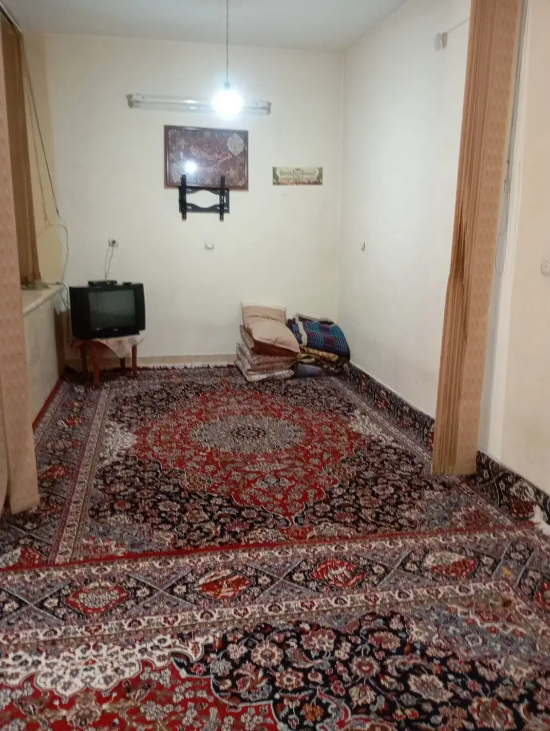 اجاره روزانه منزل ویلایی مبله با تمامی امکانات|اجارهٔ کوتاه‌مدت آپارتمان و سوئیت|آباده, |دیوار