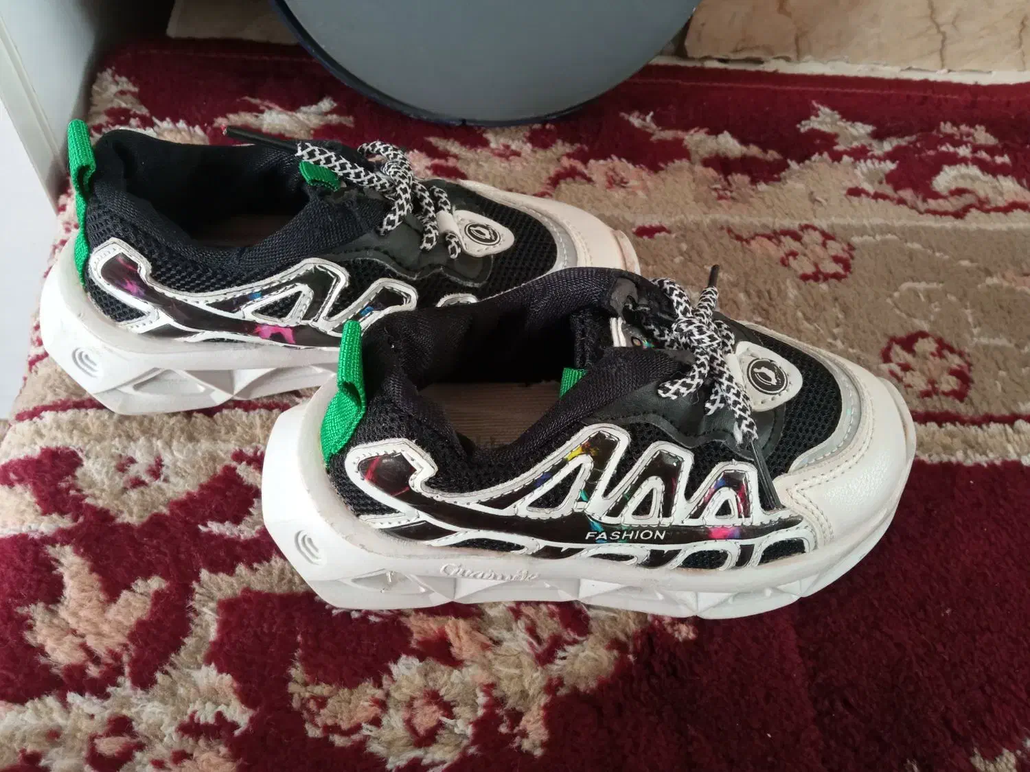 کفش بچگانه|کفش و لباس بچه|دهگلان, |دیوار