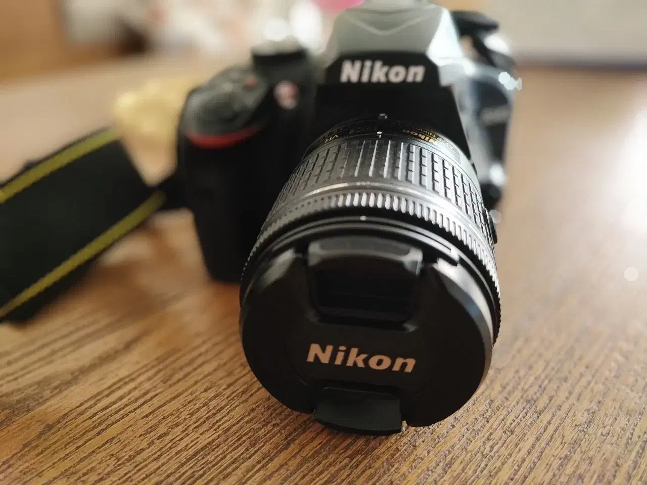 دوربین نیکون DSLR D3400 + دوربین نیکون Compact L28|دوربین عکاسی و فیلمبرداری|مشهد, آبکوه|دیوار