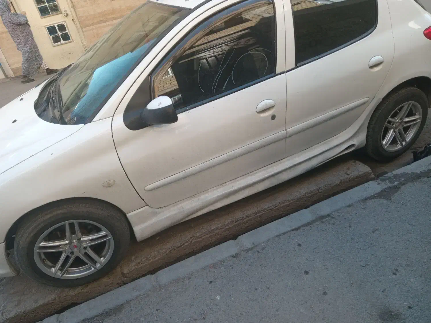 206 عروسک مد ل 90|خودرو سواری و وانت|صباشهر, |دیوار