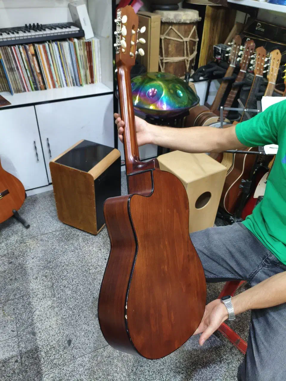 گیتار نو|گیتار، بیس، امپلیفایر|مشهد, آیت الله کاشانی|دیوار